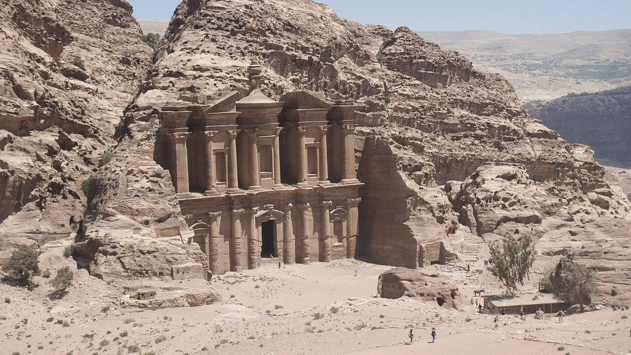 ペトラ遺跡 | ヨルダン | 世界遺産オンラインガイド